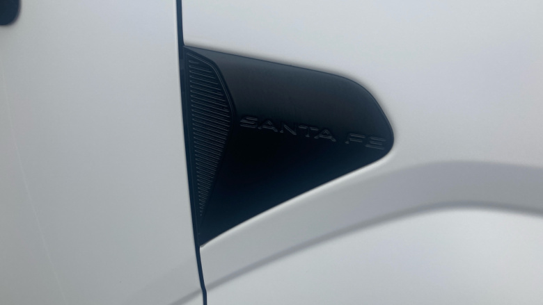 Hyundai SANTA FE 1.6 TGDi PHEV Calligraphy 5dr 4WD Auto [6 Seats] Estate